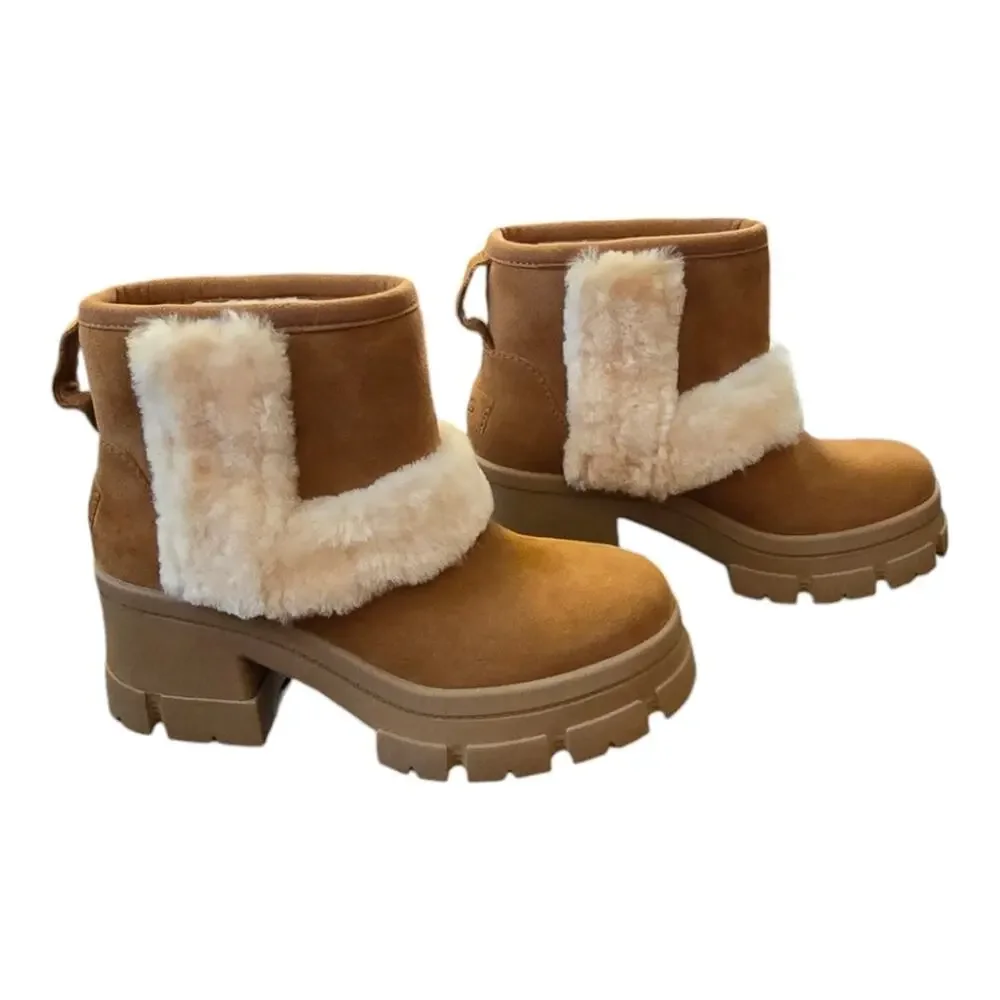 UGG Brooklyn Sunburst heeled sheepskin boot in chestnut size 9.5 New!